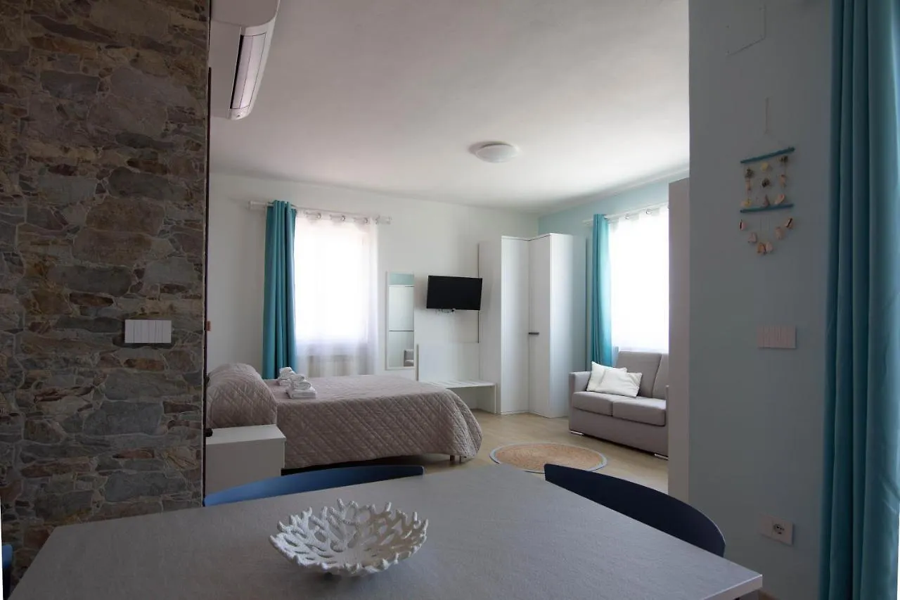 Maison d'hôtes Roccabianca Rooms & Studios Stintino Italie